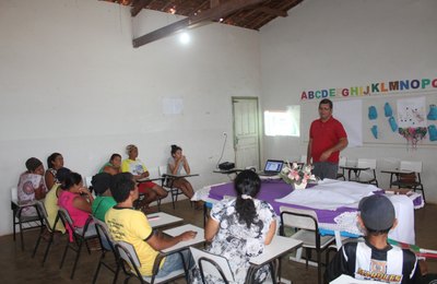 Prefeitura de Arapiraca promove palestra de formação de preços para catadores da Ascara