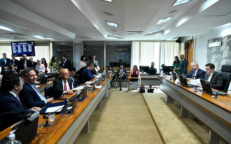 Cobertura de teste do zika vírus para gestantes é aprovada pela CAE