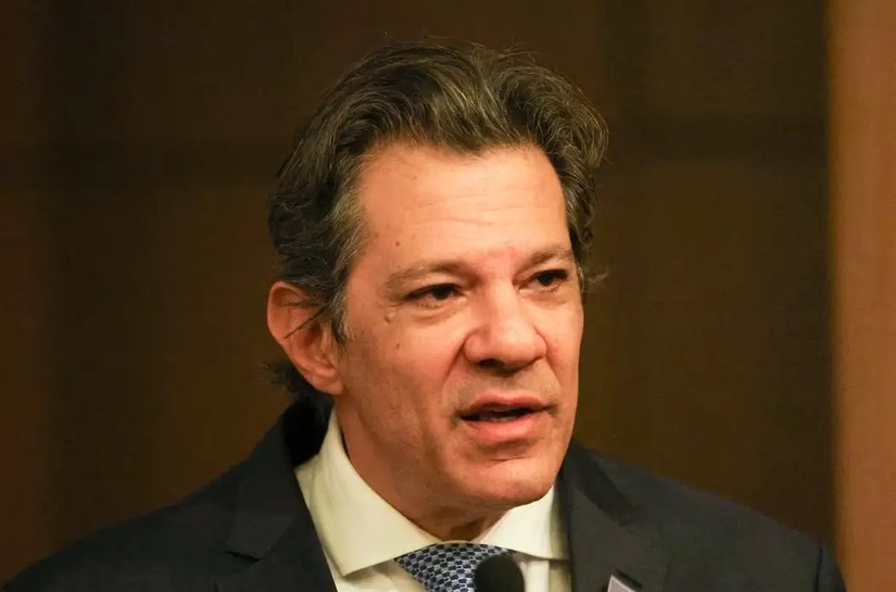 Brasil não sairá da mesa de negociação com EUA, diz Haddad