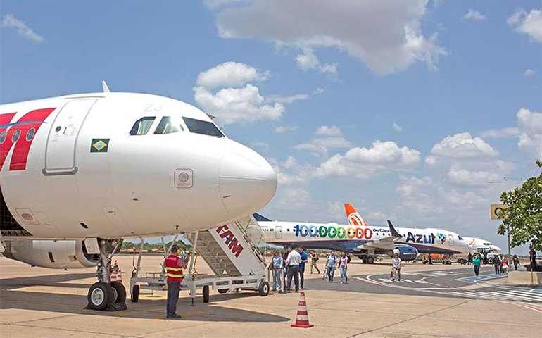 Socorro de elétricas e aéreas pode sair esta semana