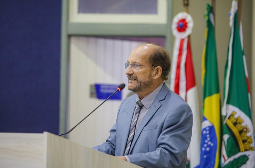 Vereador licenciado, Dr Cleber Costa, entrega Comenda Tia Marcelina e homenageia oito personalidades