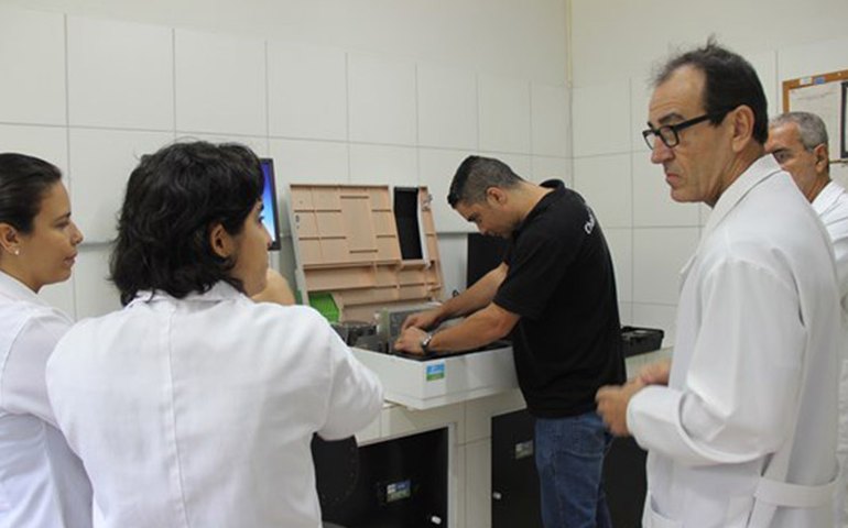 Laboratório de Penedo passa por reformulações e aumenta a oferta de exames