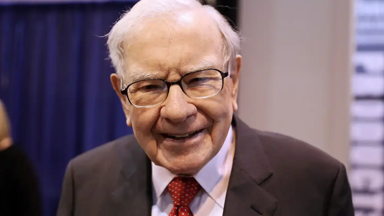 Lucro da Berkshire Hathaway cai 15,4% e atinge US$ 30,348 bi no 2º trimestre