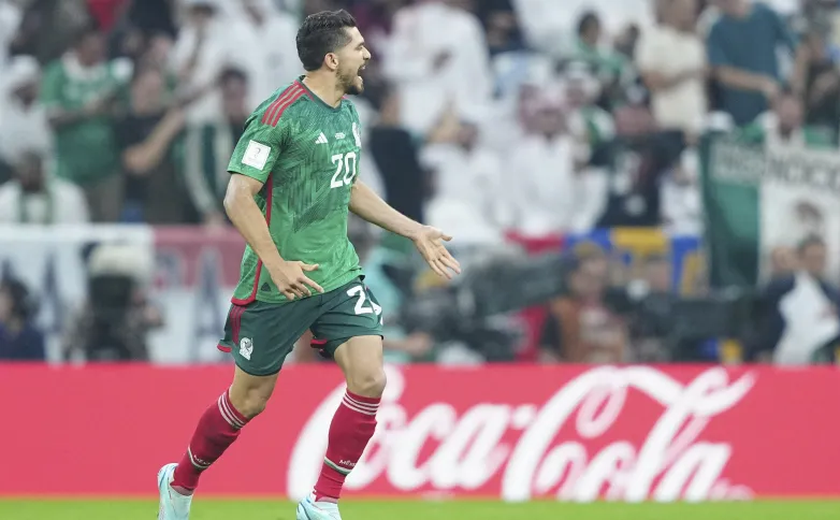 México vence Arábia Saudita, mas é eliminado da Copa do Mundo