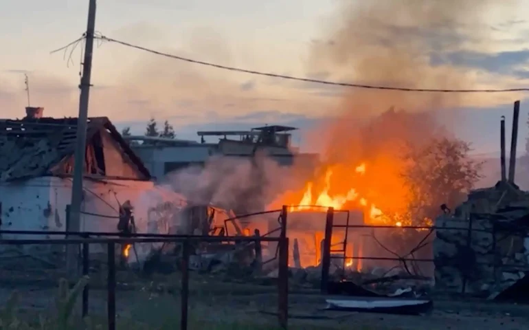 Rússia abre 400 abrigos temporários pelo país para abrigar milhares de deslocados após invasão ucraniana em Kursk