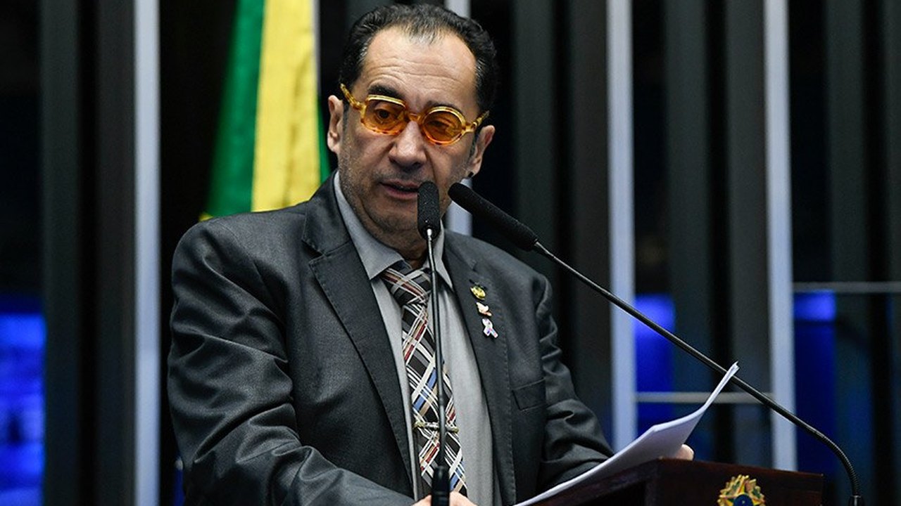 Kajuru elogia posicionamento de presidente do BNDES em entrevista