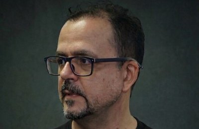 Romance e ciência: professor da Ufal lança dois livros na Bienal de São Paulo