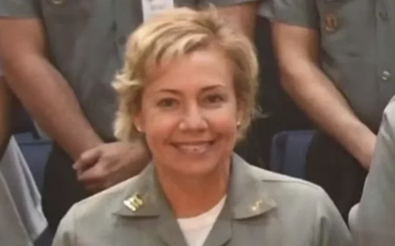 Filho de médica da Marinha morta no Rio fala de crise da segurança: 'Tá morrendo mãe, criança'