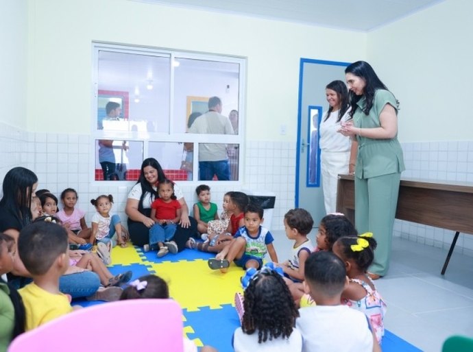 Prefeita Pauline Pereira entrega novas salas de aulas no CEI Maria Valcira de Medeiros