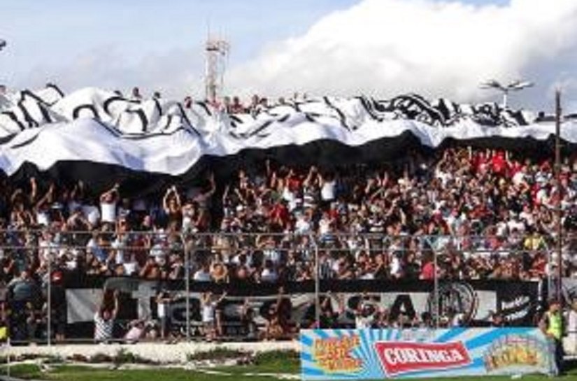 Torcedor Alvinegro levará 1kg de alimento para assistir jogo treino
