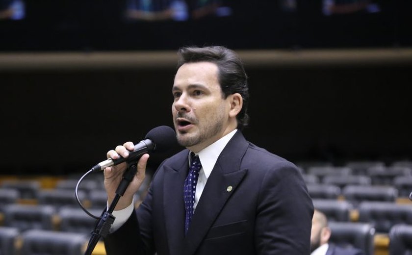 Comissão aprova proposta que isenta Embrapa de taxas para registro de pesquisas