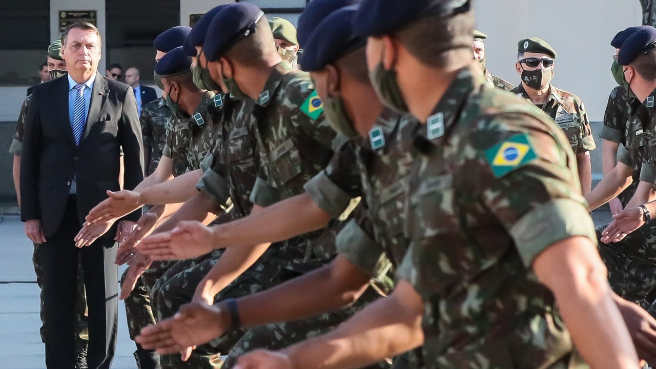 Candidaturas ligadas a militares e a forças de segurança crescem 27%