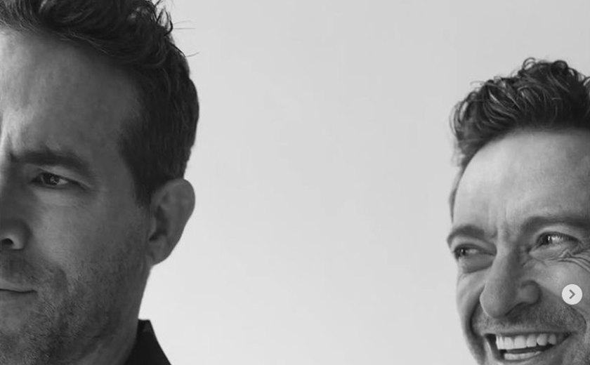 Hugh Jackman e Ryan Reynolds participam do Podpah e elogiam brasileiros: 'Sabem viver'