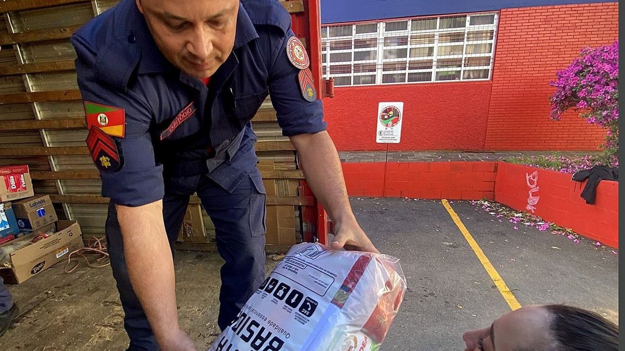 Clubes gaúchos fazem campanha de doações às vitímas das enchentes