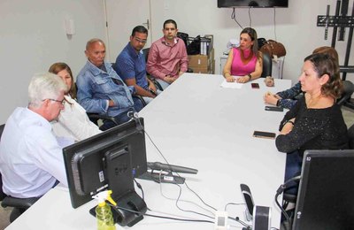 Equipe Interagir da CGJAL instrui, de forma presencial, servidores de Maragogi