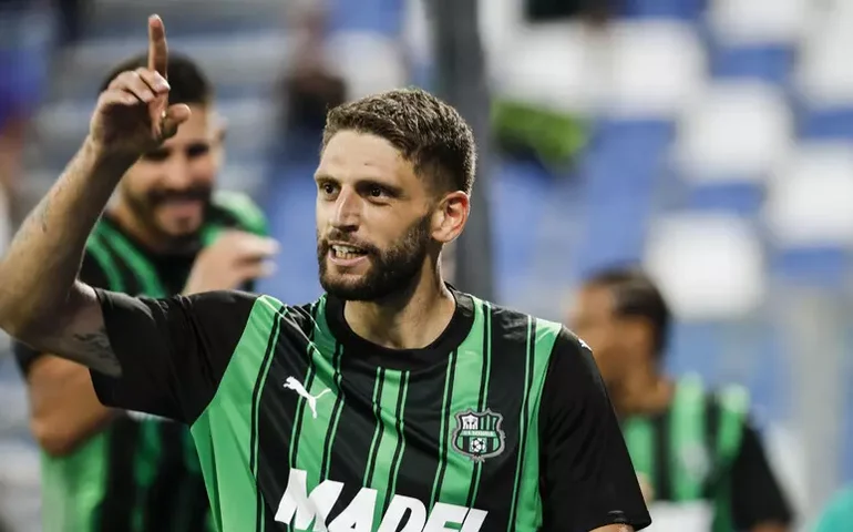 Lenda do Sassuolo, Berardi renova com clube italiano até 2029