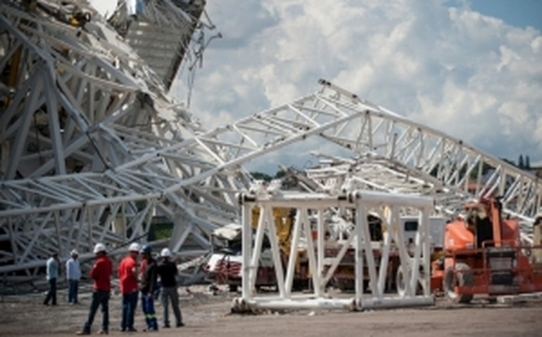 Após nova vistoria, Defesa Civil mantém interdição parcial do Itaquerão