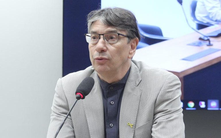 Sindicato de servidores do IBGE endossa críticas de manifesto de trabalhadores contra Pochmann