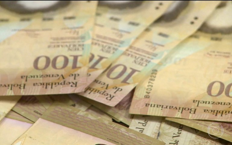 Venezuela vai cortar seis zeros da moeda para tentar controlar hiperinflação