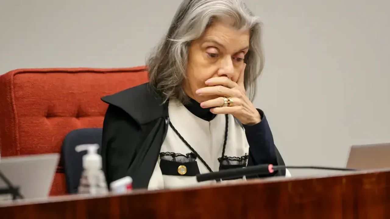 Cármen Lúcia dá cinco dias para Moro responder à acusação de calúnia contra Gilmar Mendes