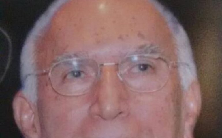 [Pedro Teixeira escreve] A Praça das Casuarinas: crime ambiental