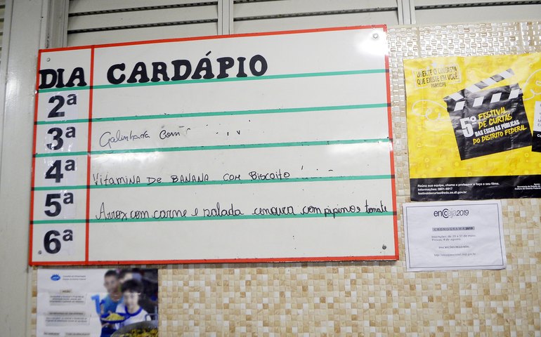 Comissão debate proposta que tira alimentação escolar dos limites do arcabouço fiscal