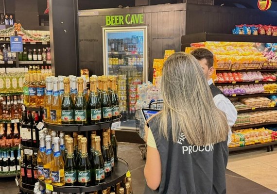 Procon Maceió divulga pesquisa de preços dos itens da ceia natalina