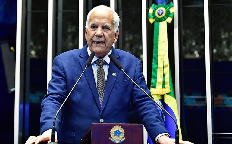 Oriovisto critica nova meta e incapacidade do governo de cortar despesa