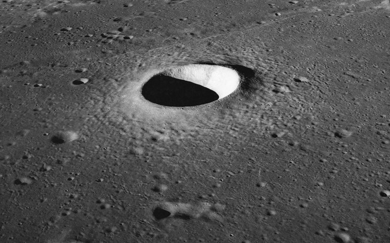 Quase um quarto de material ejetado da Lua flutua ao redor da Terra e pode vir a cair, aponta estudo