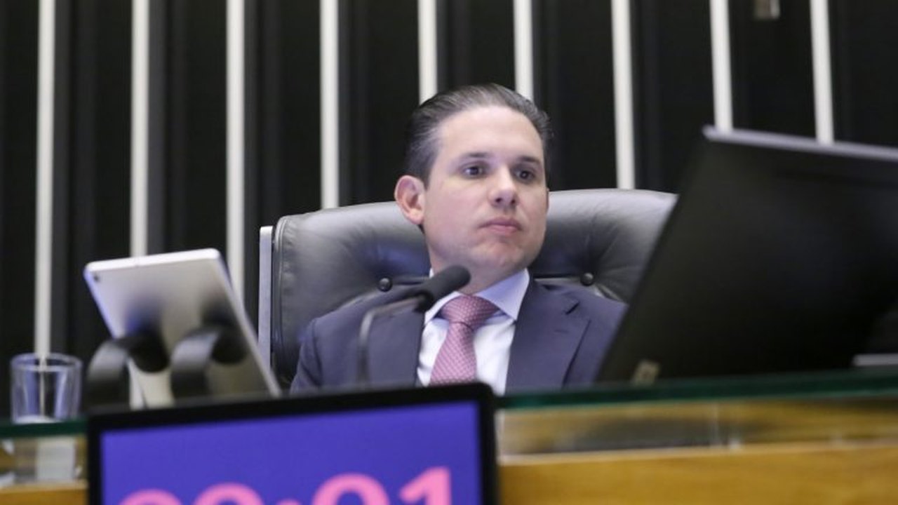 Motta avalia unificação de projetos sobre facções e terrorismo na Câmara