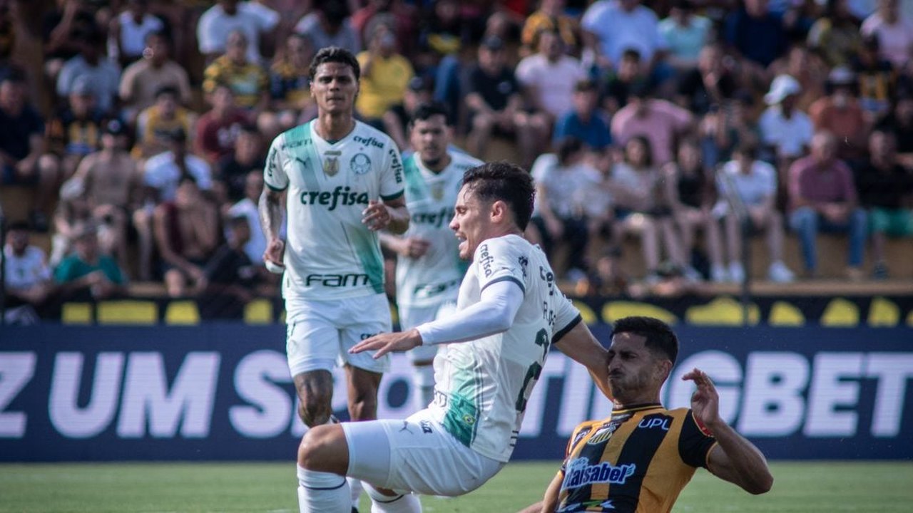 Palmeiras leva gol no último minuto e empata com o Novorizontino em estreia no Paulistão
