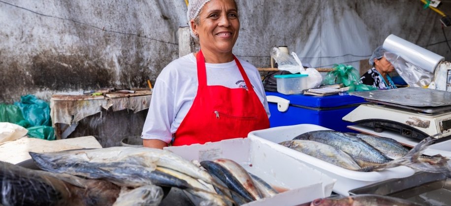 Depois de muitas perdas, Edna já garantiu espaço no novo mercado. Foto: Victor Vercant