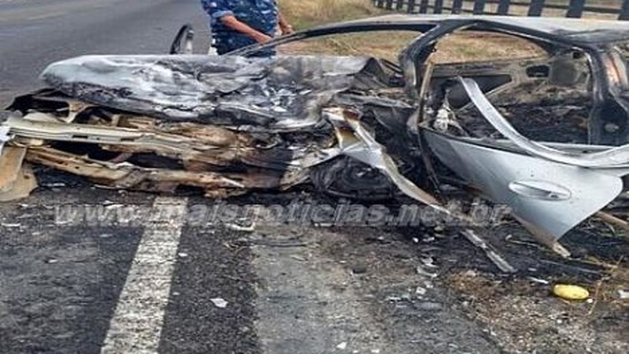 Duas pessoas morreram e três ficaram gravemente feridas em acidente na AL-220