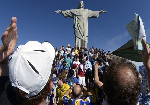 Brasil tem recorde de 6,6 milhões de turistas estrangeiros em 2016