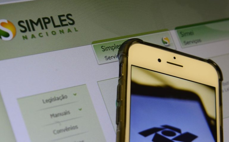Empresas e MEI podem regularizar dívidas com Simples Nacional até hoje