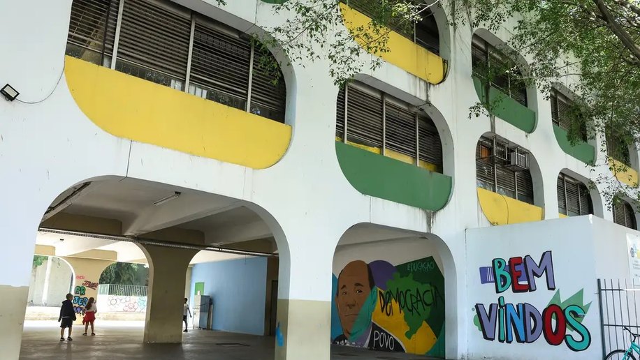 Cieps completam 40 anos como projeto de referência para educação
