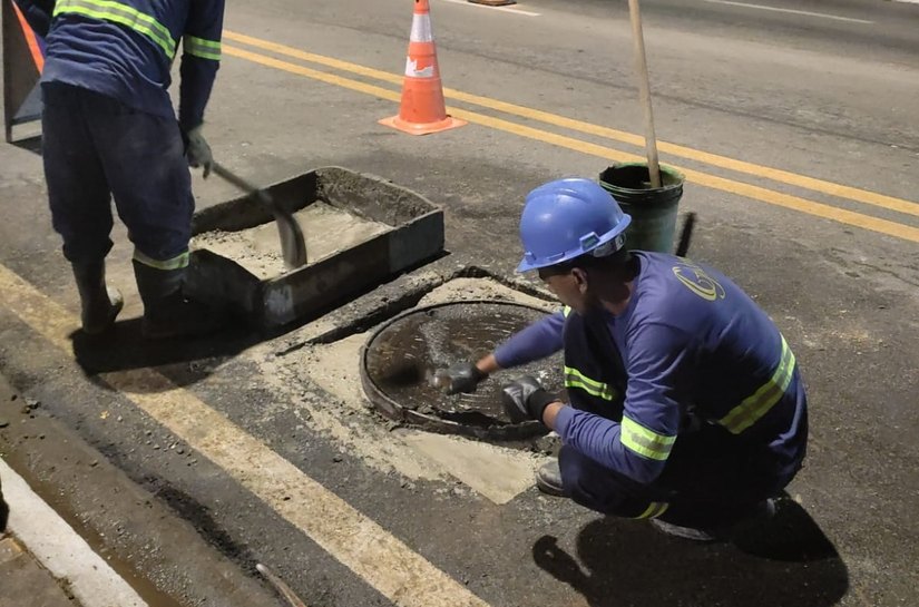 Em nova etapa, Operação Tampa Bueiro chega à Avenida Siqueira Campos, no Prado
