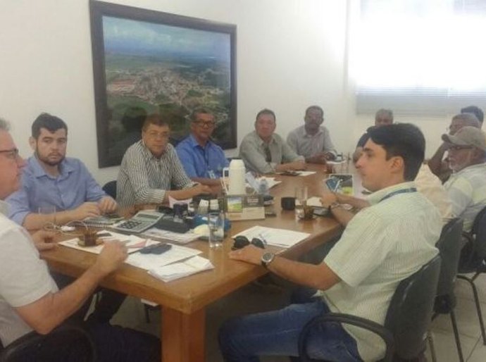 Reunião busca ajustes para a distribuição de energia elétrica em Coruripe