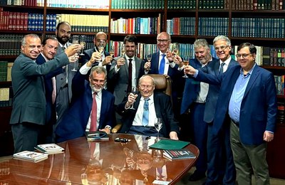 Jurista Ives Gandra toma posse na Academia Nacional de Direito Desportivo