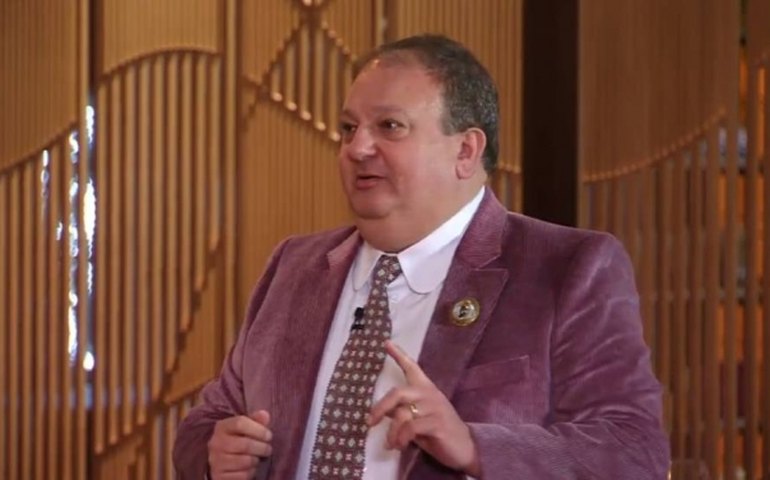 Erick Jacquin é diagnosticado com covid-19 e suspende gravações