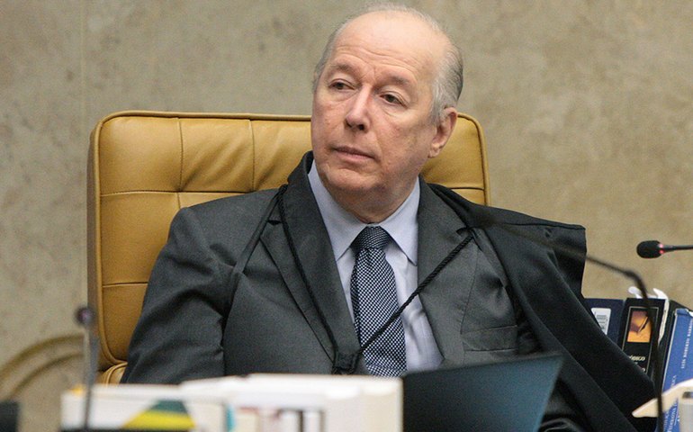 Celso dá 48 horas para Moro, Aras e AGU se manifestarem sobre sigilo de vídeo