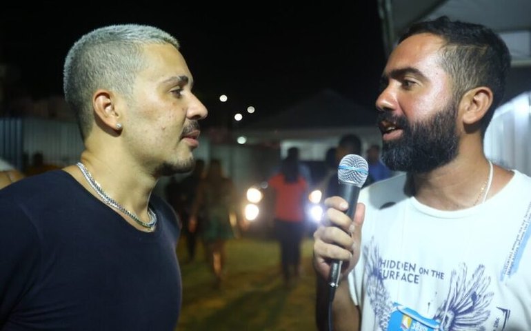 Carlinhos Maia elogia gestão do Prefeito Ronaldo Lopes e o sucesso da Festa de Bom Jesus de Penedo