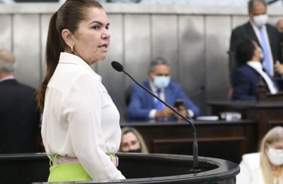 Ângela Garrote parabeniza Estrela de Alagoas pelos 29 anos de emancipação política