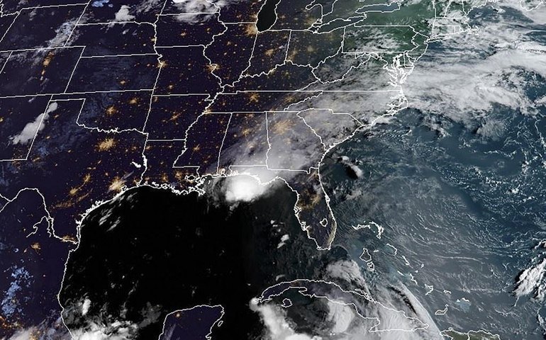Tempestade de inverno na Califórnia fecha rodovias e autoridades emitem alertas