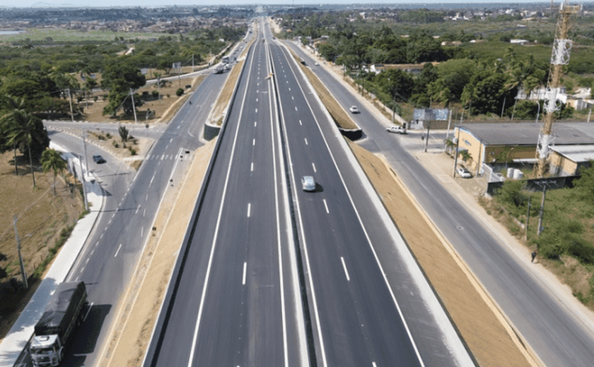 Conclusão de rodoanel vai levar desenvolvimento para Feira de Santana