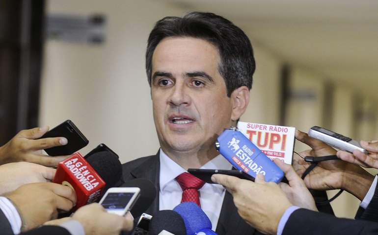 Ciro Nogueira defende investigação isenta sobre Flávio Bolsonaro no caso Master