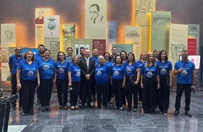 Coro Contas e Cantos presta homenagem ao aniversário do presidente do TCE/AL