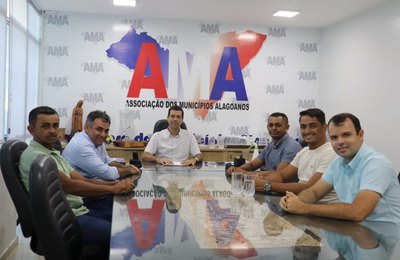 Coopaz apresenta projetos para agricultura familiar na AMA