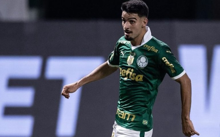 Flaco López exalta boa fase de Raphael Veiga no Palmeiras e projeta jogo contra o Fortaleza
