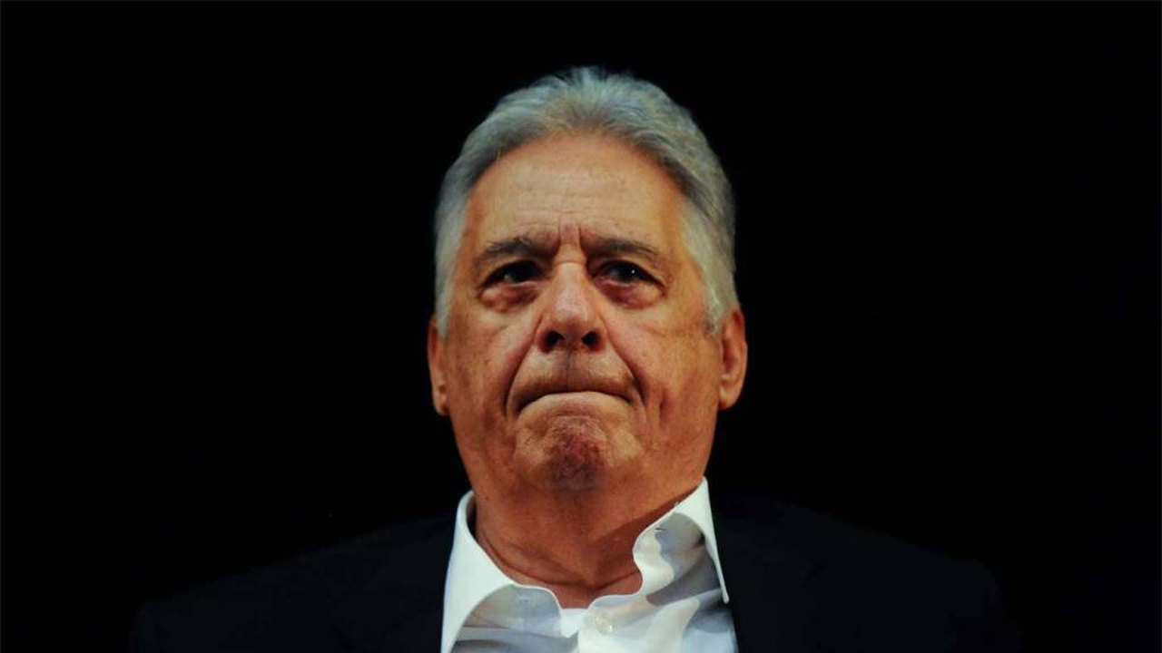 Fernando Henrique Cardoso deixa presidência da Fundação que leva seu nome